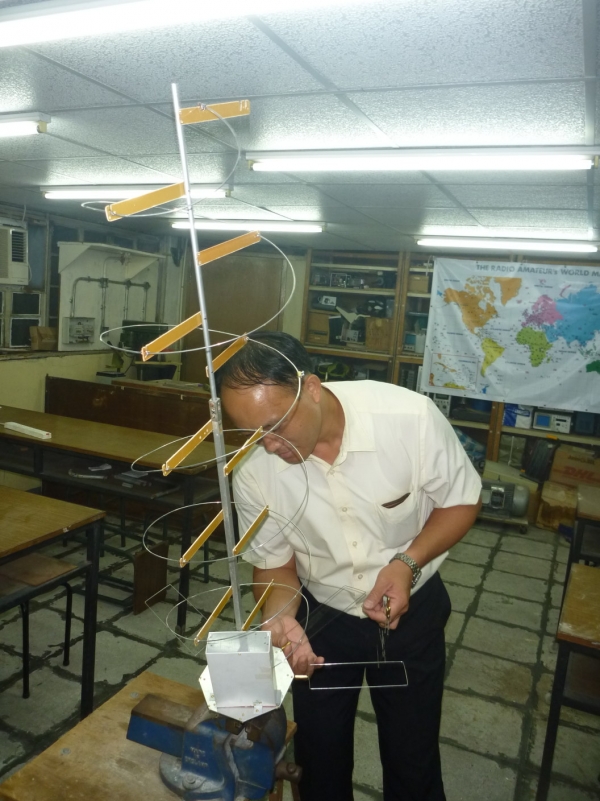 0009-435 MHZ-30.jpg