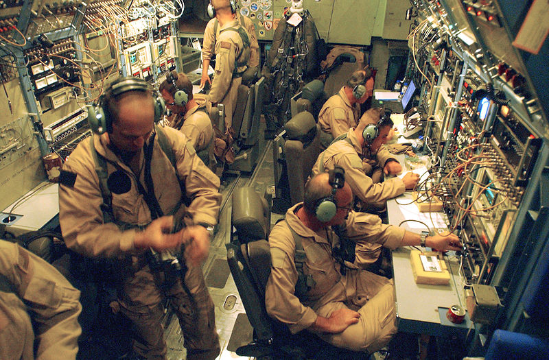 800px-Interior_of_an_EC-130J_Commando_Solo_Mar_2003.jpg